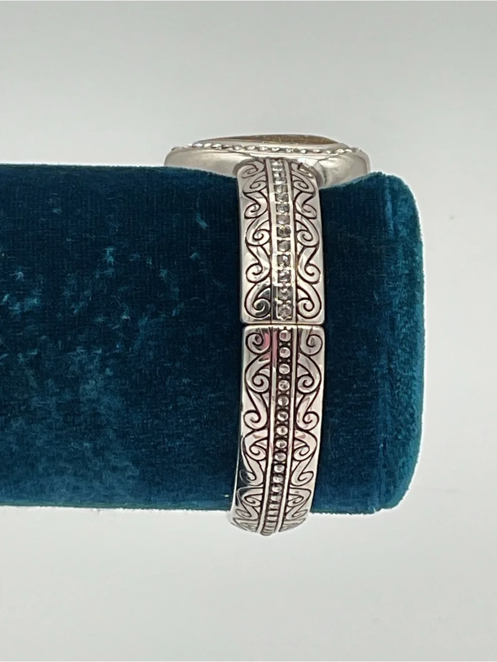 Brighton elegant silver